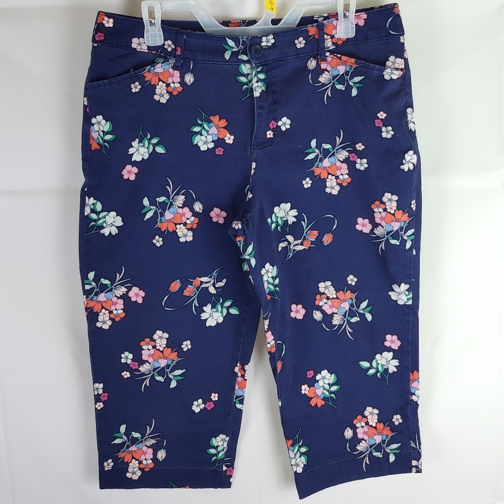 St. John's Bay Capri Floral Pants Womens 14 Casual Soft Girl Grandma Core Beach